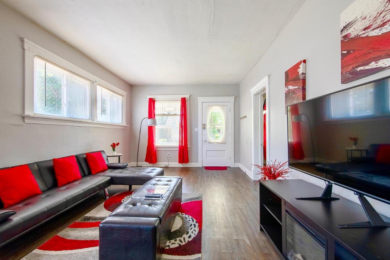 The Rubi Lounge - Spacious Brooklyn Centre Modern Escape Near Downtown With Parking, 300Mb Wifi & Self Check-In Κλίβελαντ Εξωτερικό φωτογραφία